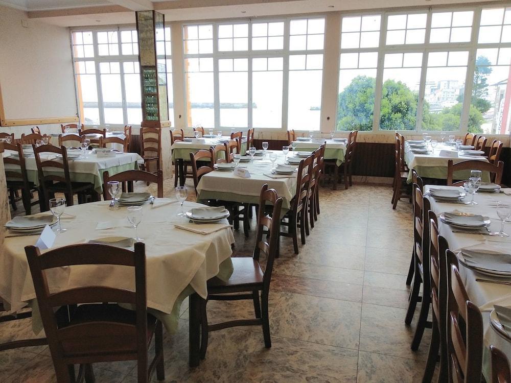 Hostal Buenavista 산 시프리안 외부 사진